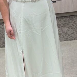 David's Bridal Elegant White Wedding Dress